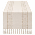 Camino de Mesa Beige con Flecos y Motivos de Diamantes